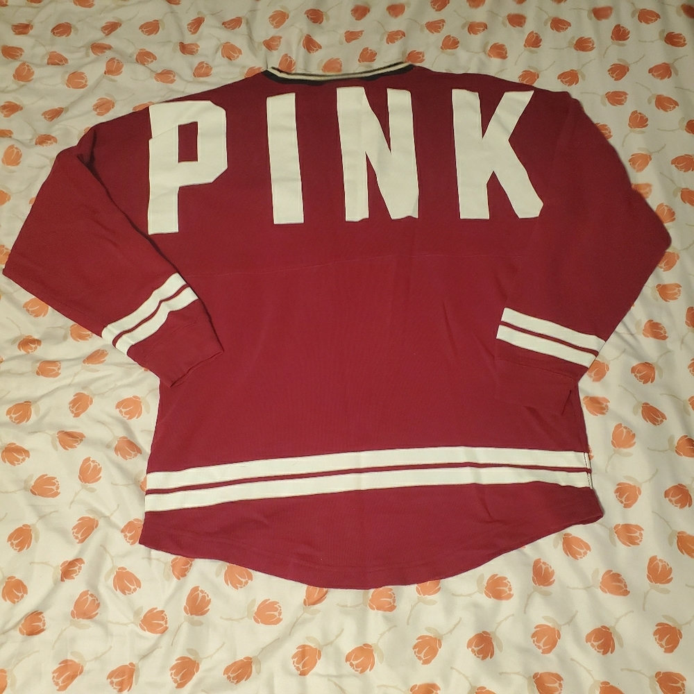 PINK Varsity Crew